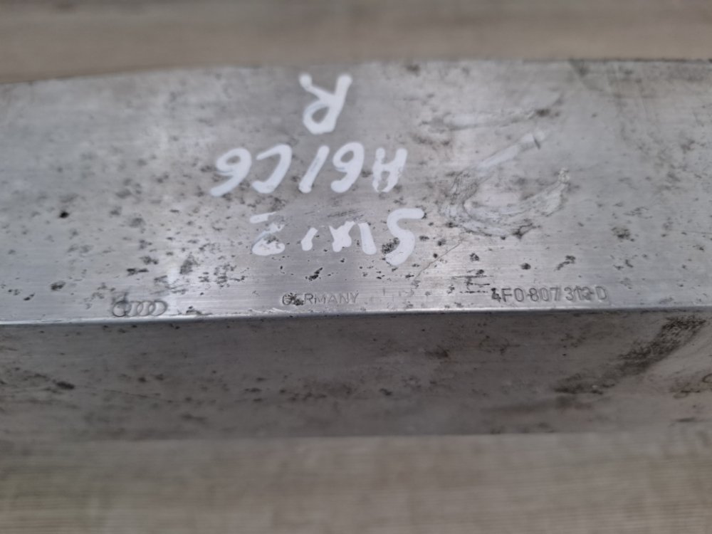 Усилитель бампера, 1000 рублей, Москва