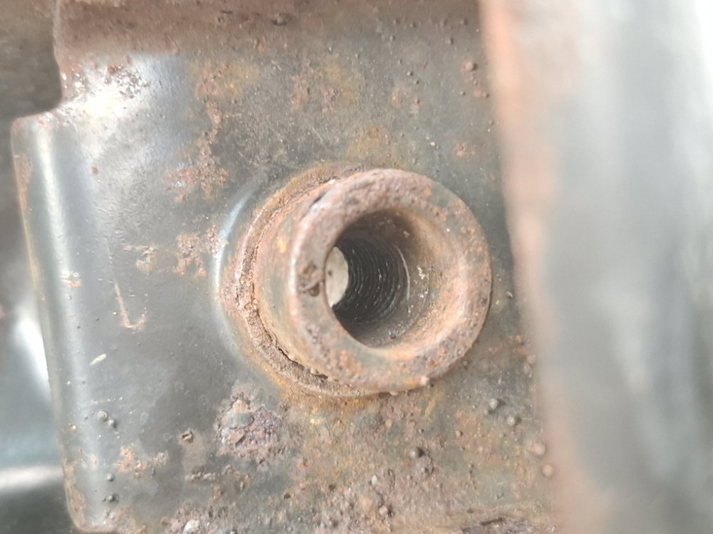 Усилитель бампера, 1000 рублей, Москва