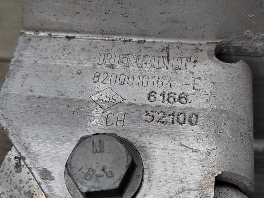 Усилитель бампера, 1500 рублей, Москва