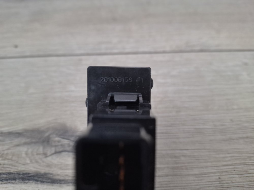 Кнопка аварийной сигнализации, 500 рублей, Москва