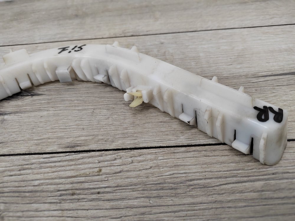 Кронштейн бампера, 700 рублей, Москва