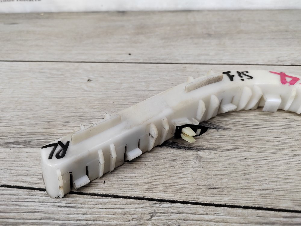 Кронштейн бампера, 700 рублей, Москва