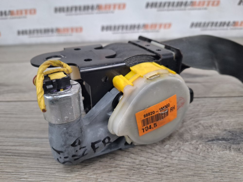 Ремень безопасности, 5000 рублей, Москва