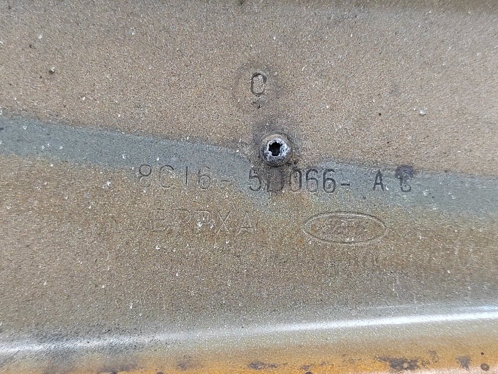 Панель передняя, 1000 рублей, Москва