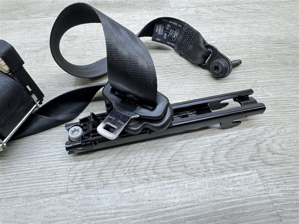 Ремень безопасности, 1500 рублей, Севастополь