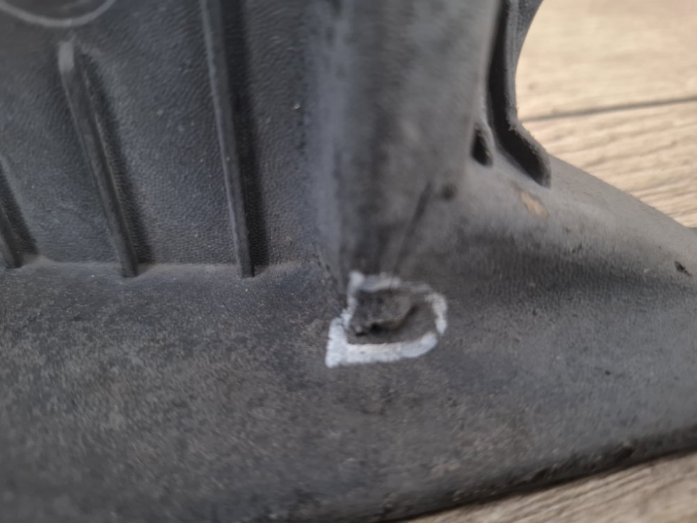 Брызговик, 500 рублей, Москва