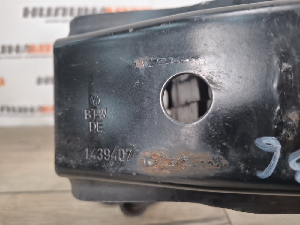 Усилитель бампера, 1000 рублей, Москва