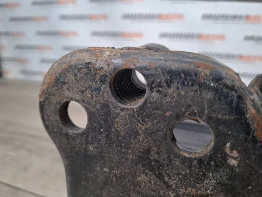 Усилитель бампера, 1000 рублей, Москва