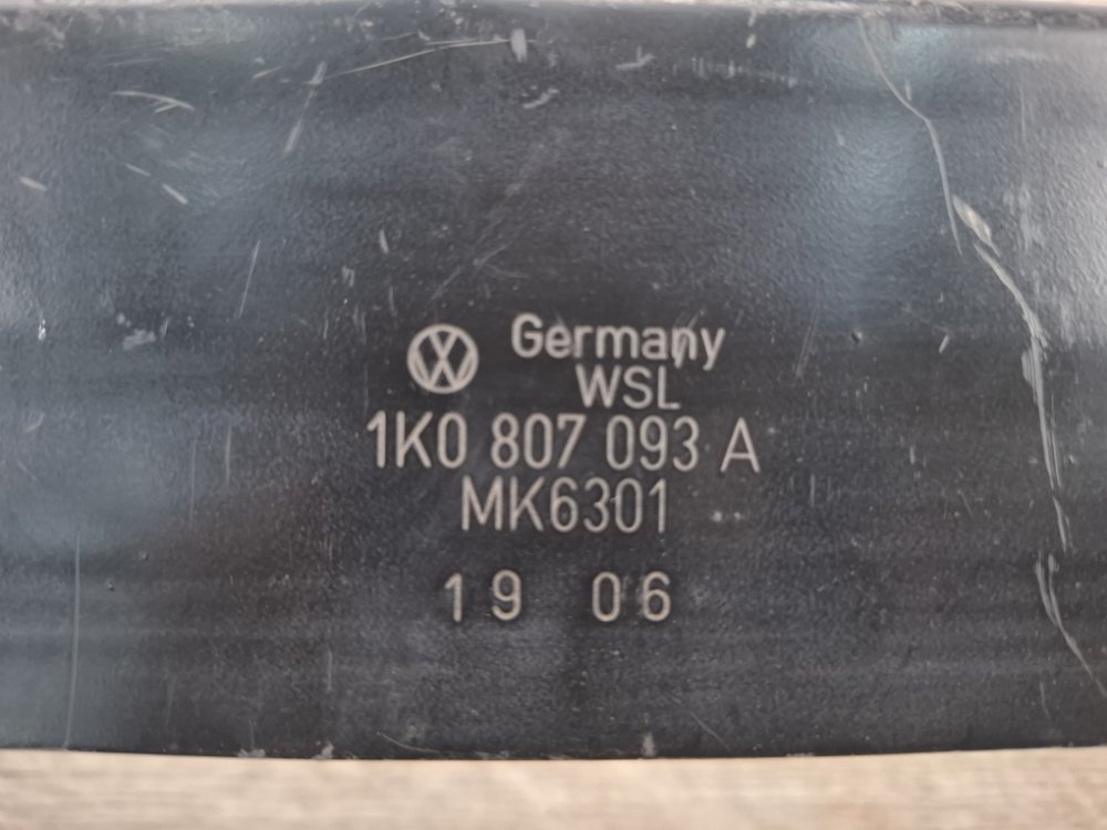 Усилитель бампера, 1000 рублей, Москва