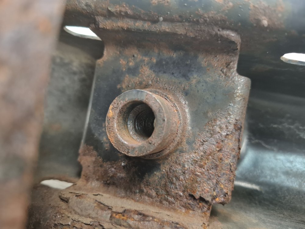 Усилитель бампера, 1000 рублей, Москва