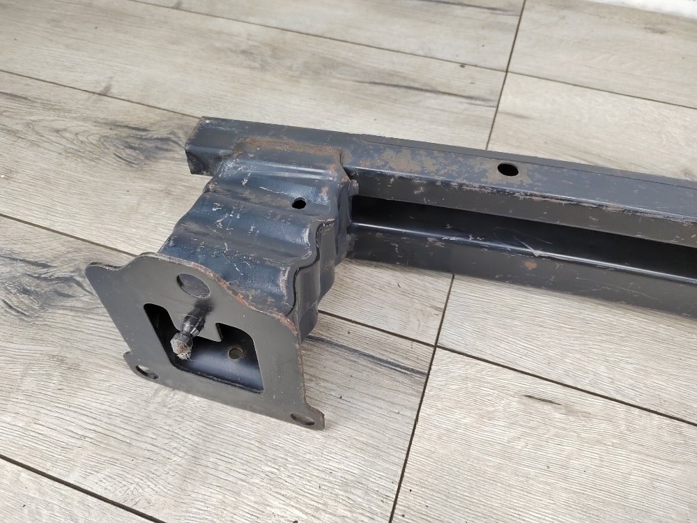 Усилитель бампера, 1000 рублей, Москва