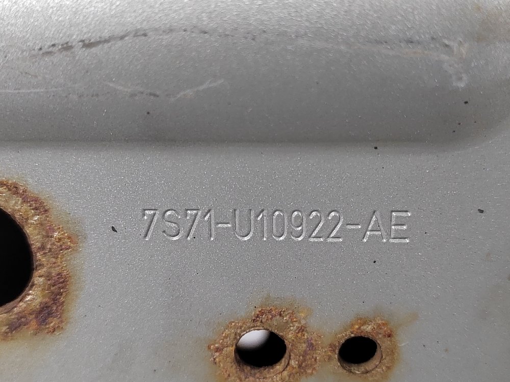 Усилитель бампера, 2000 рублей, Москва