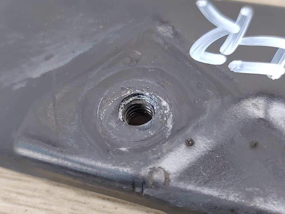 Кронштейн фары, 1000 рублей, Москва