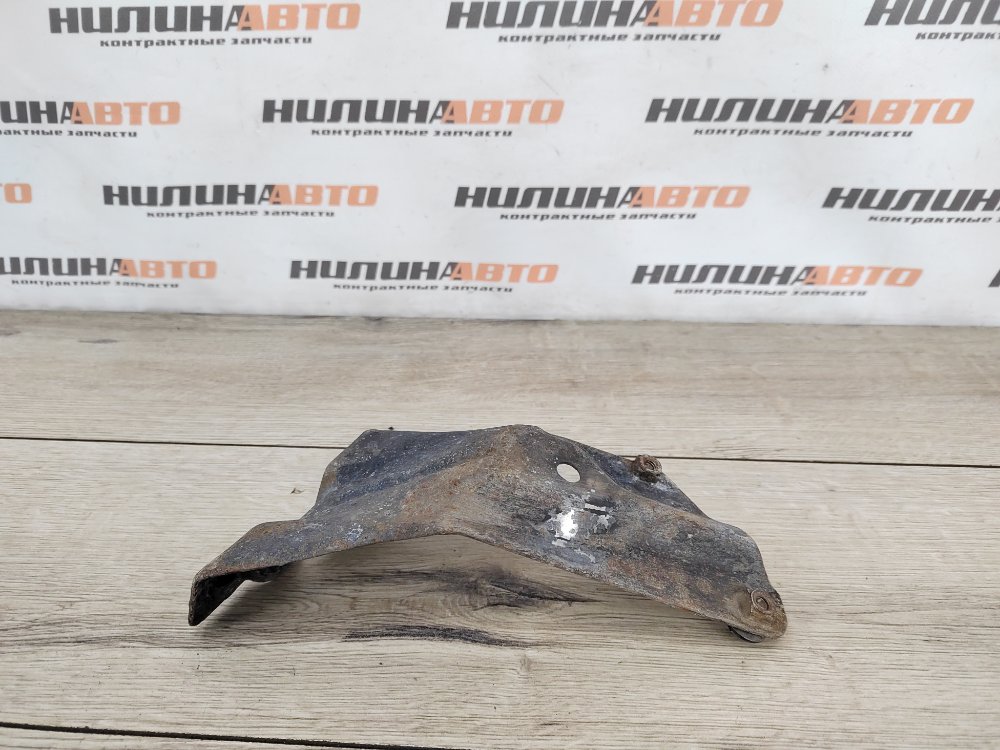 Кронштейн крыла, 1000 рублей, Москва