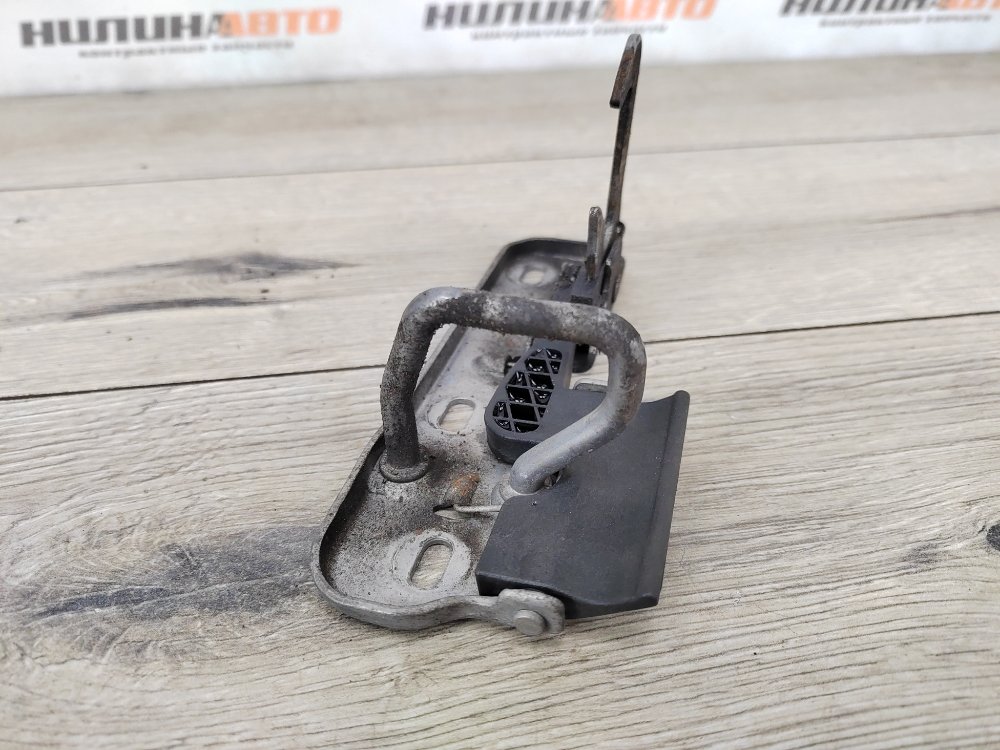 Крюк замка капота, 800 рублей, Москва