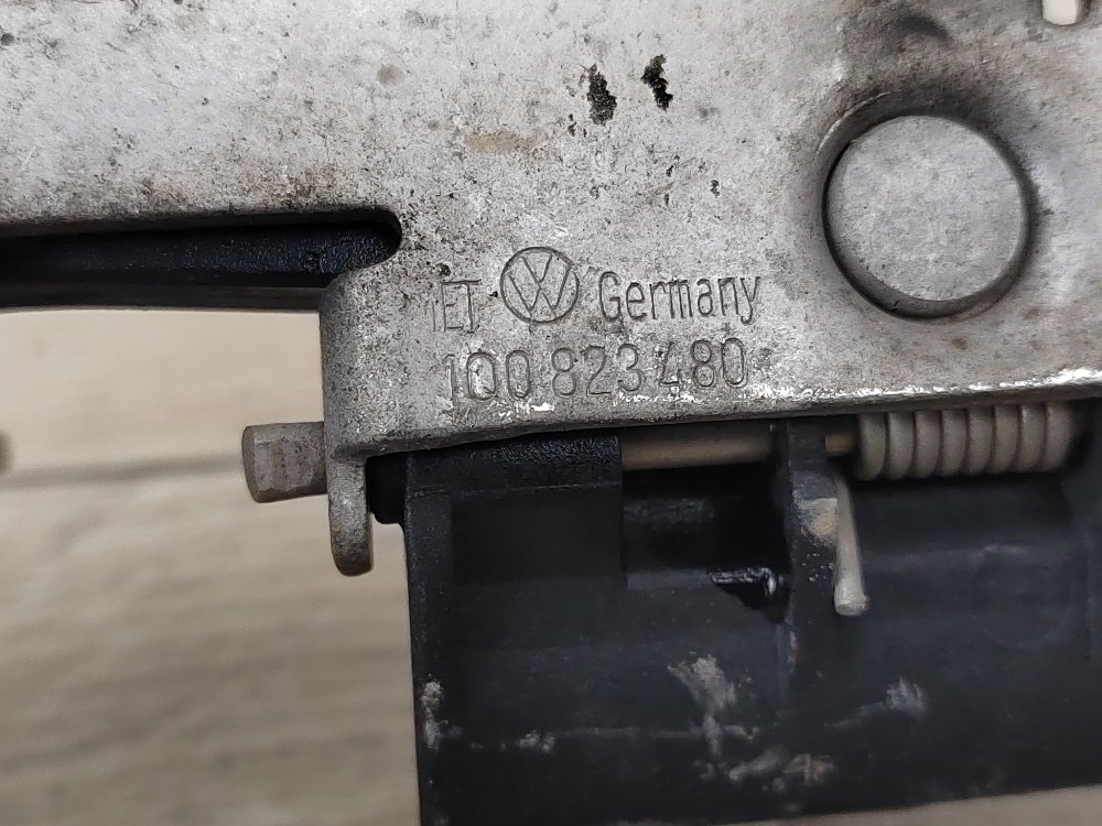 Крюк замка капота, 800 рублей, Москва