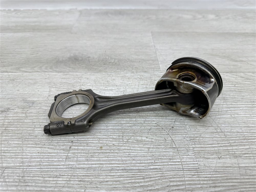 Поршень двигателя, 3000 рублей, Севастополь