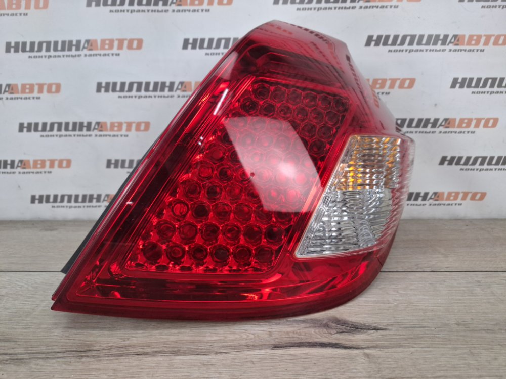 Фонарь в крыло, 6900 рублей, Москва