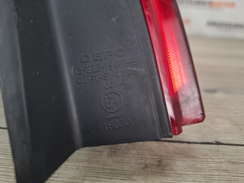 Фонарь в крыло, 6900 рублей, Москва