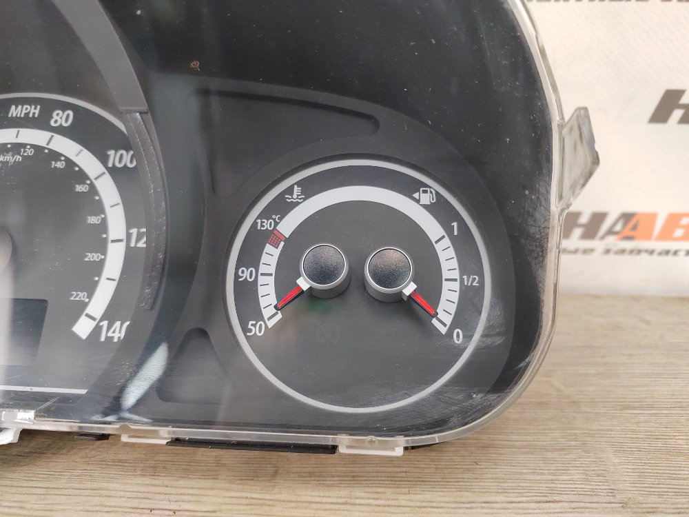 Панель приборов, 2000 рублей, Москва