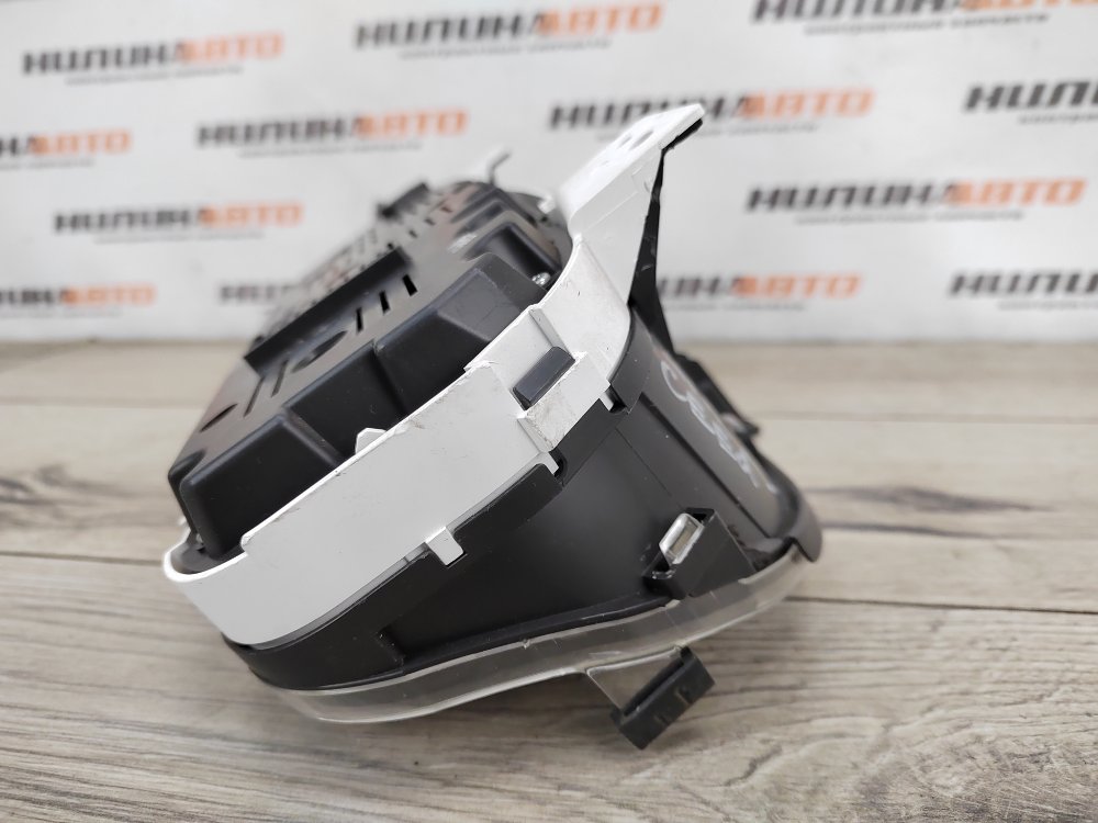 Панель приборов, 2000 рублей, Москва