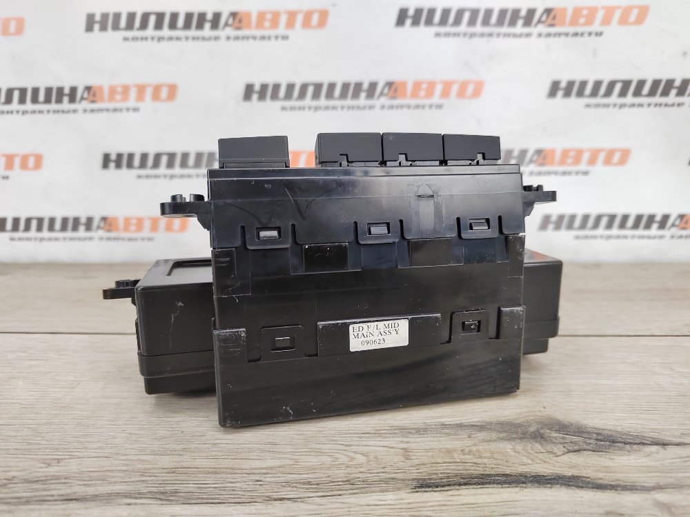 Дисплей информационный, 1000 рублей, Москва