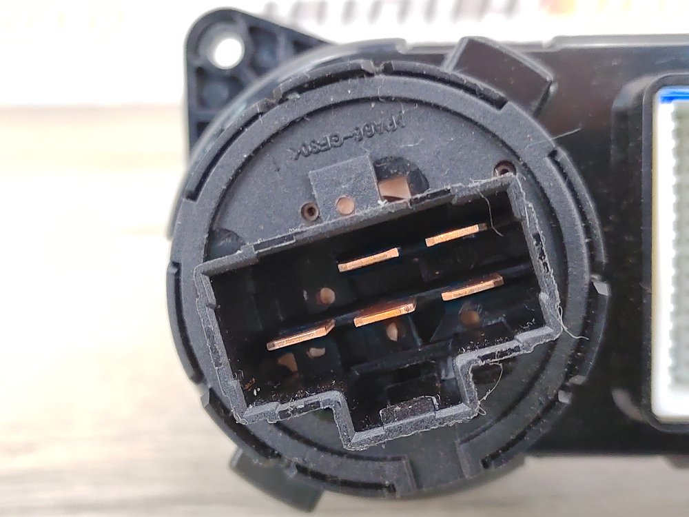 Блок управления печкой, 1000 рублей, Москва