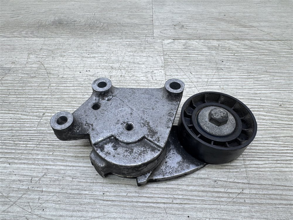 Натяжитель приводного ремня, 1000 рублей, Севастополь