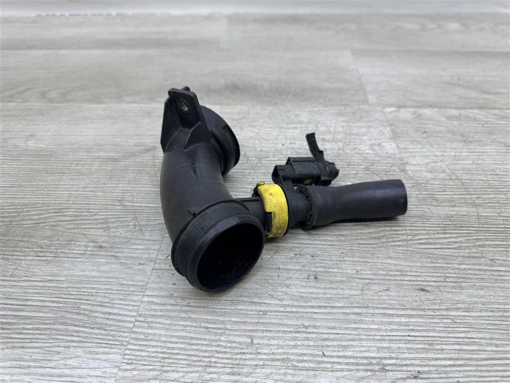 Патрубок воздушного фильтра, 1500 рублей, Севастополь