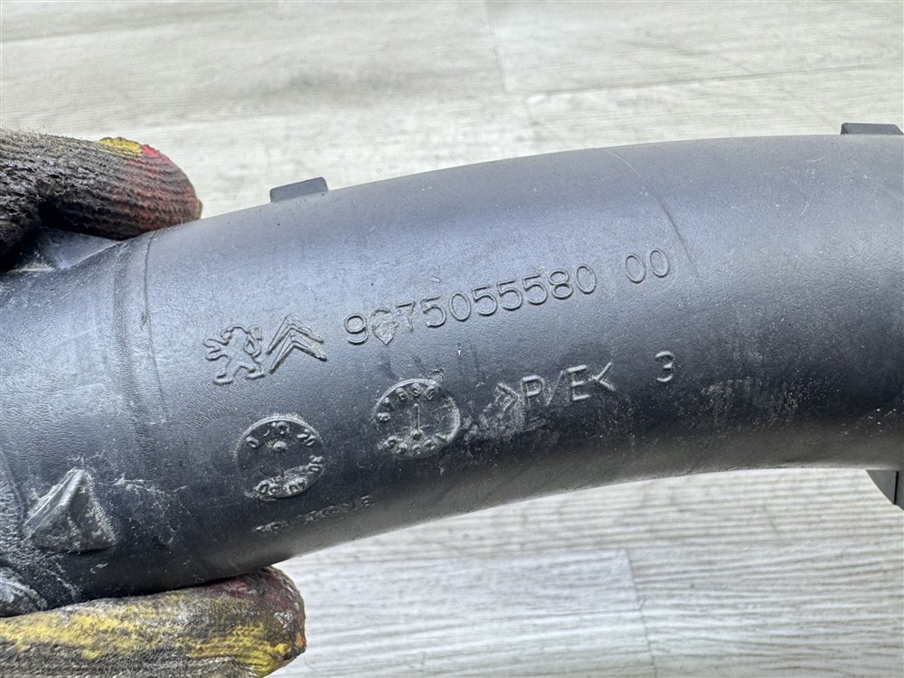 Патрубок воздушного фильтра, 1000 рублей, Севастополь