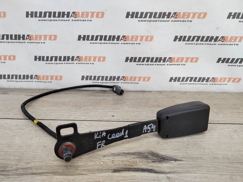 Замок ремня безопасности, 1000 рублей, Москва