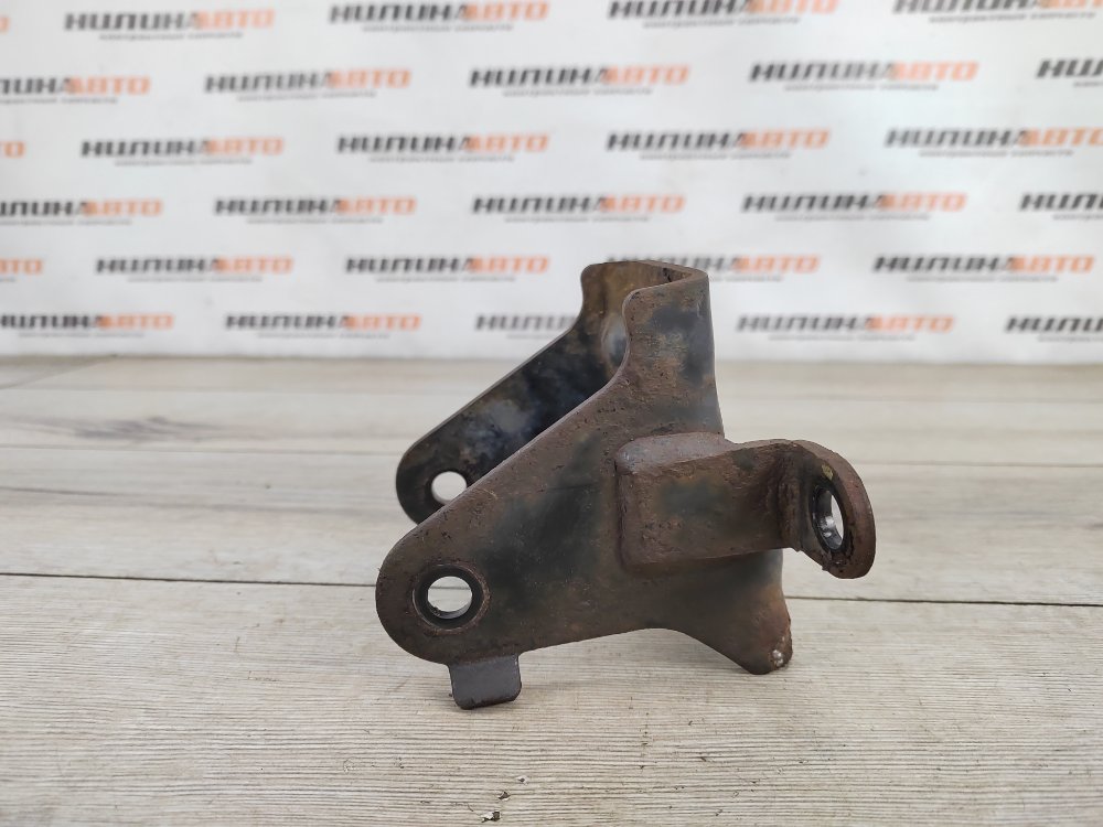 Кронштейн КПП, 500 рублей, Москва