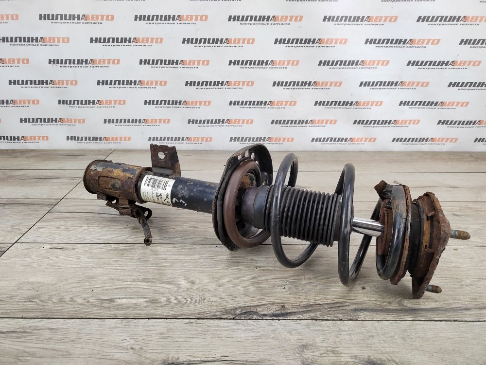 Амортизатор, 2000 рублей, Москва