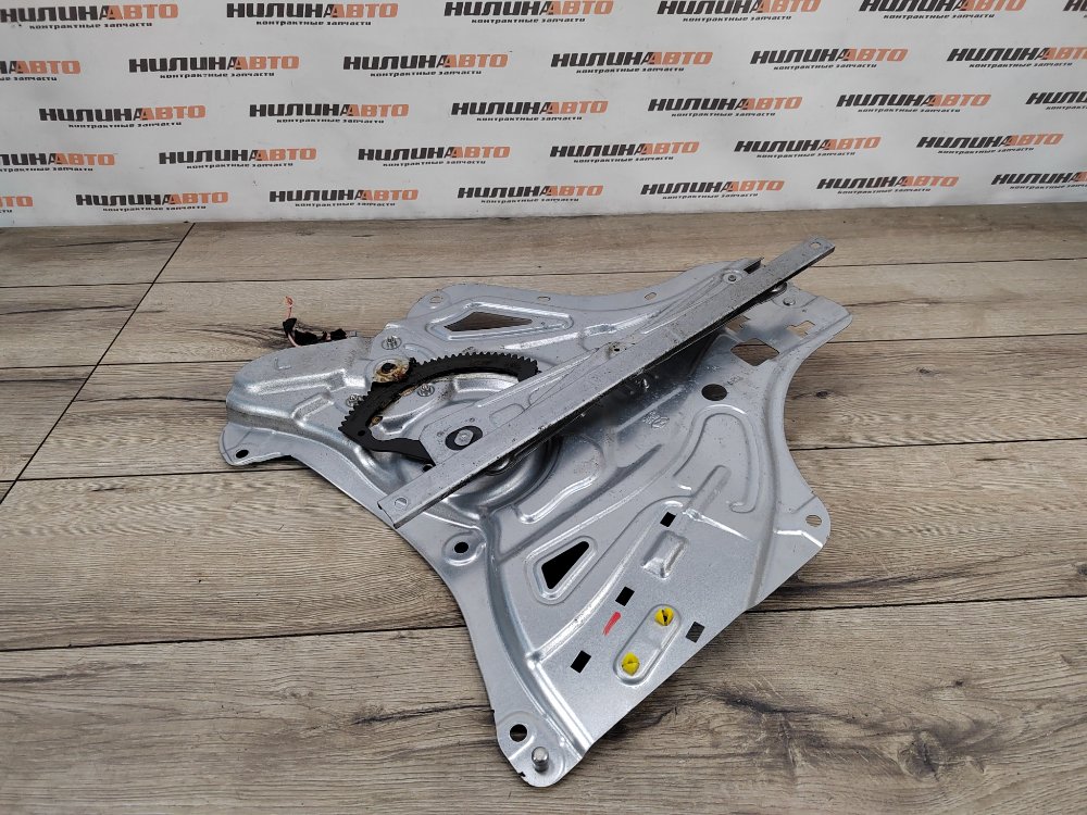 Стеклоподъемник, 2000 рублей, Москва