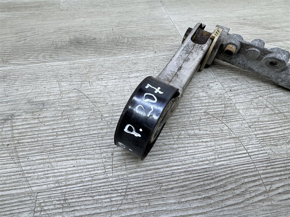 Натяжитель приводного ремня, 500 рублей, Севастополь