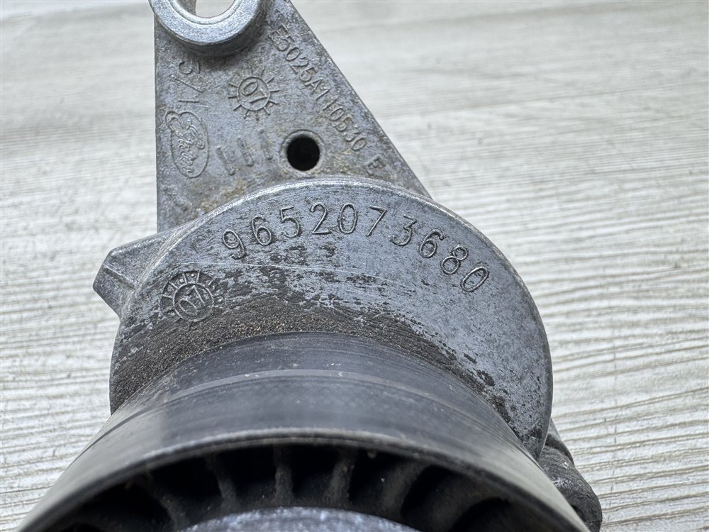 Натяжитель приводного ремня, 750 рублей, Севастополь