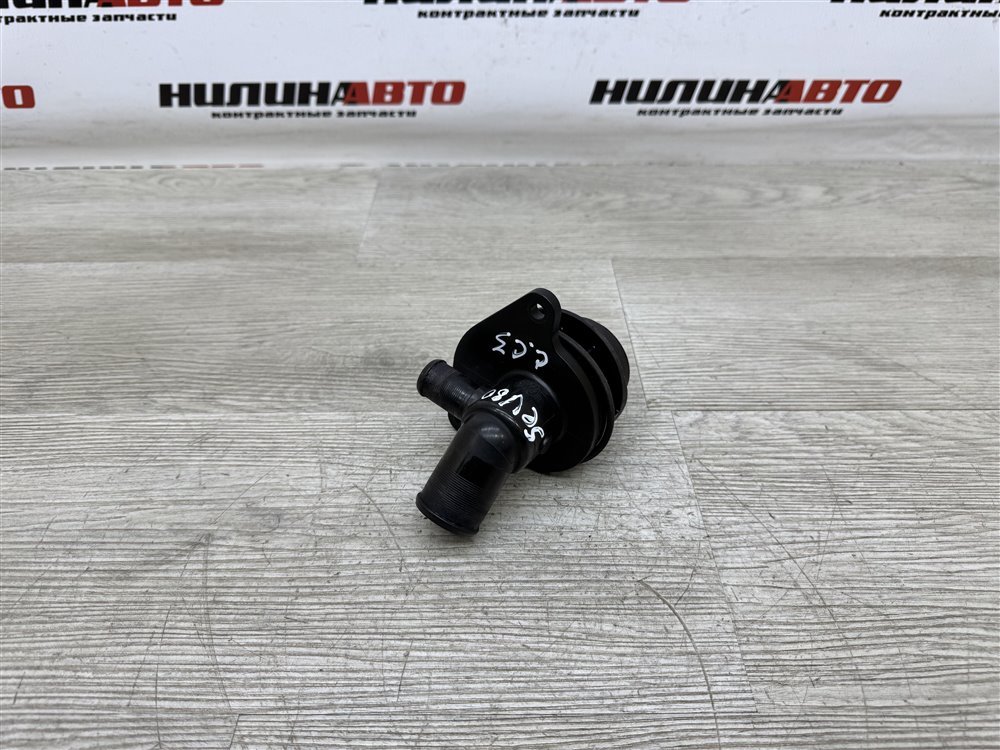 Фланец системы охлаждения, 500 рублей, Севастополь