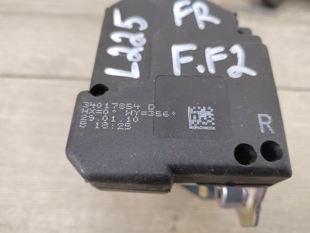 Ремень безопасности, 800 рублей, Москва