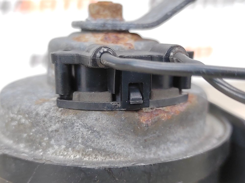 Звуковой сигнал, 1400 рублей, Москва