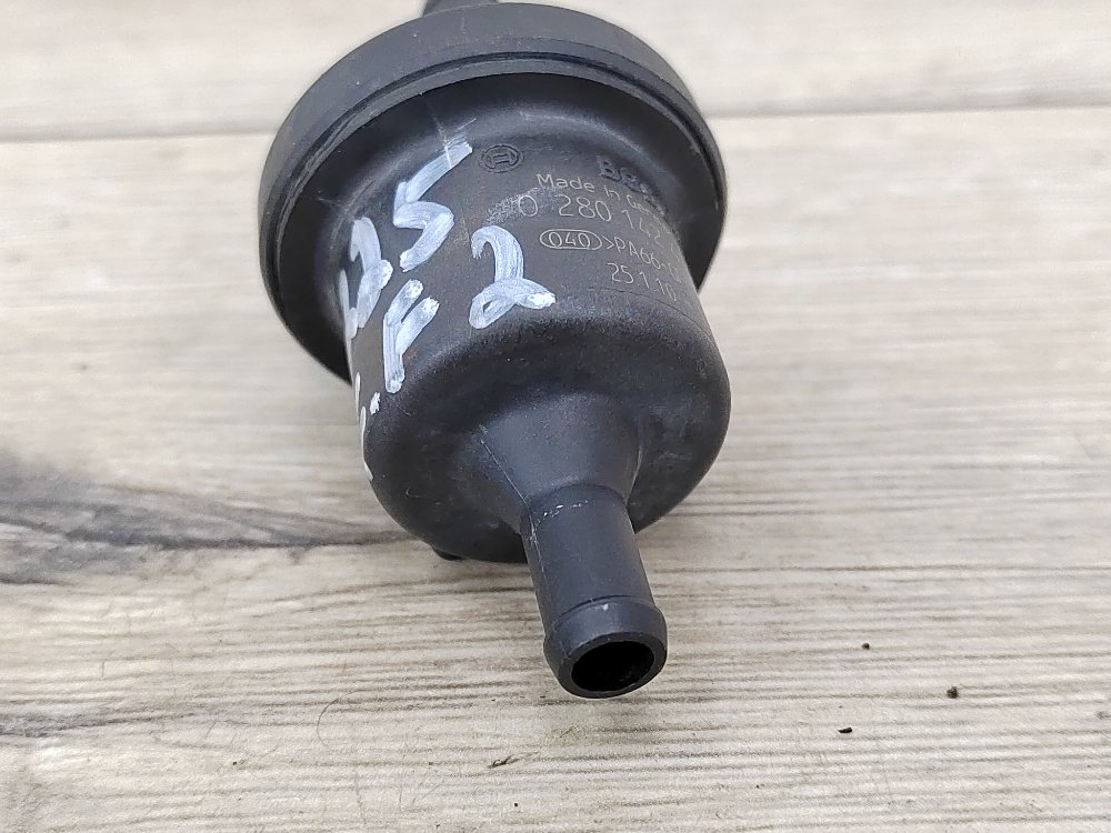 Клапан вентиляции топливного бака, 500 рублей, Москва