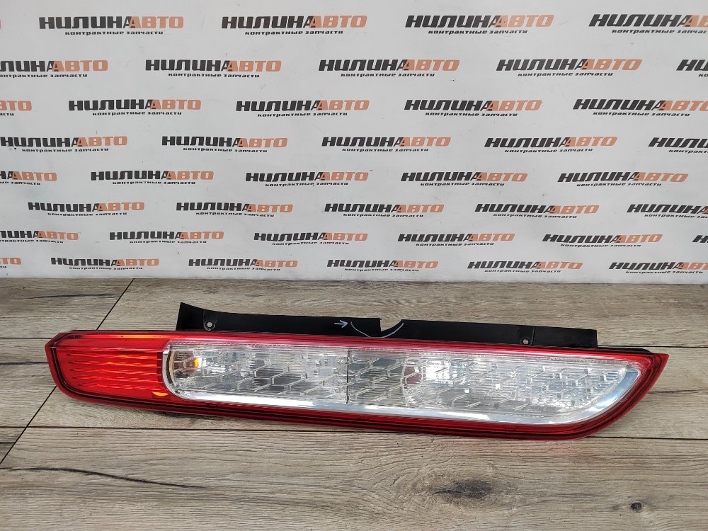 Фонарь в крыло, 1400 рублей, Москва