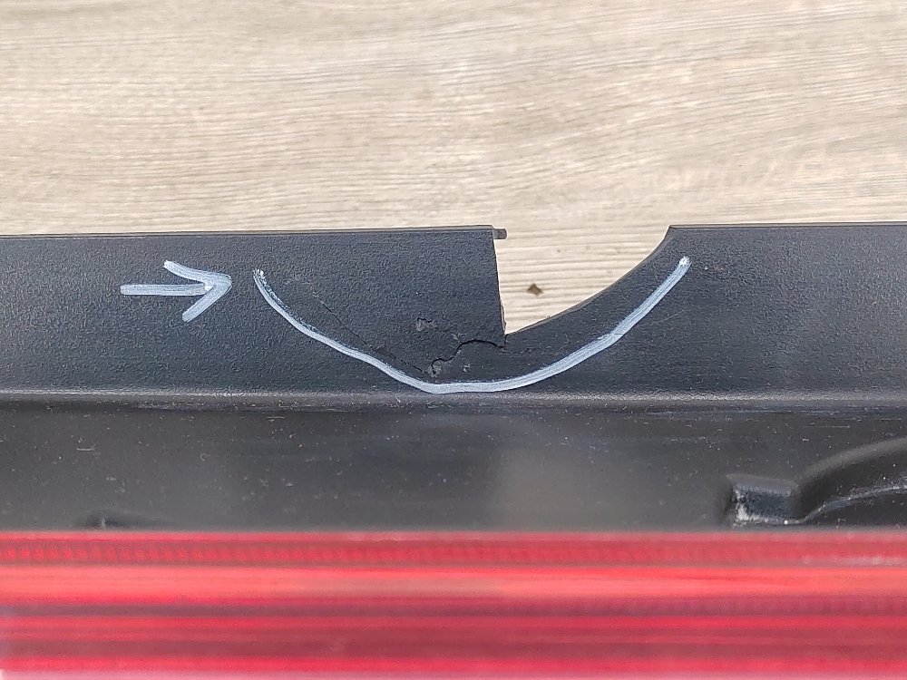 Фонарь в крыло, 1400 рублей, Москва