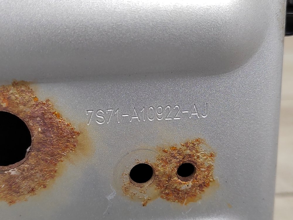 Усилитель бампера, 2000 рублей, Москва