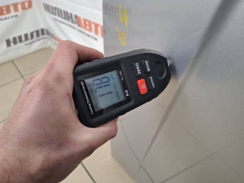 Капот, 19000 рублей, Москва