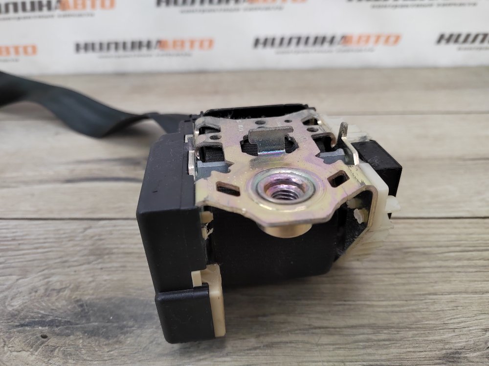 Ремень безопасности, 800 рублей, Москва