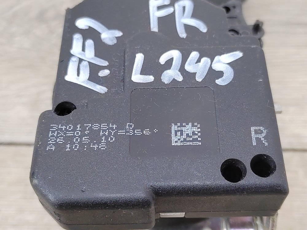 Ремень безопасности, 800 рублей, Москва