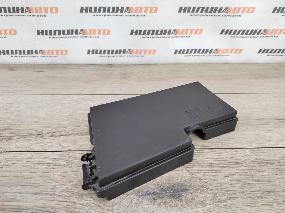 Блок предохранителей под капот, 2000 рублей, Москва