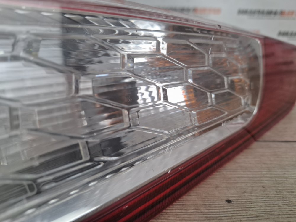 Фонарь в крыло, 2000 рублей, Москва