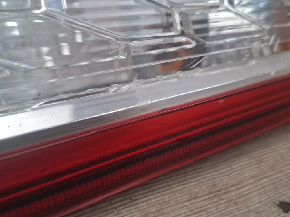 Фонарь в крыло, 2000 рублей, Москва