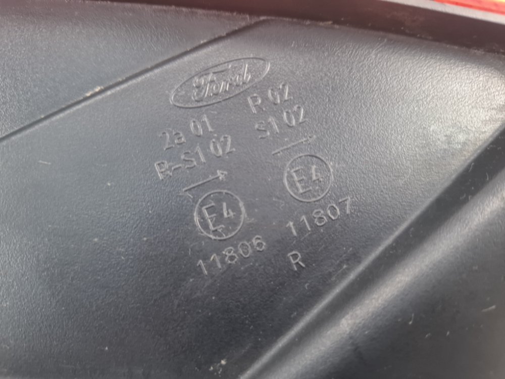 Фонарь в крыло, 2000 рублей, Москва